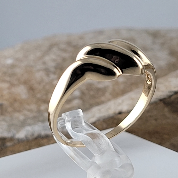 ❤️10k Size 8.25 Precious Solid Yellow Gold Grooved Puffy Band Ring! 👌🎁 - Picture 3 of 12